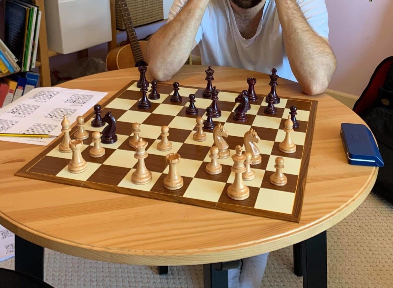 SamShanklandTraining in Glasgow sam shankland is solving a chess position by Jacob Aagaard
